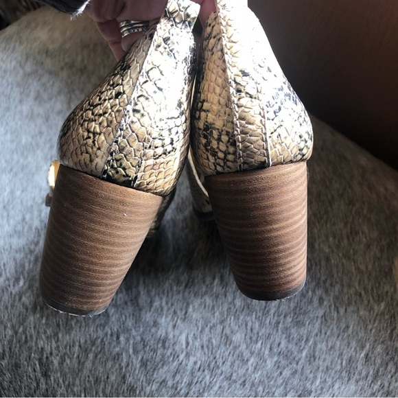 Lucky Brand open toe lizard skin wood chunky heel sandal boot slip on size 8 - Picture 4 of 7